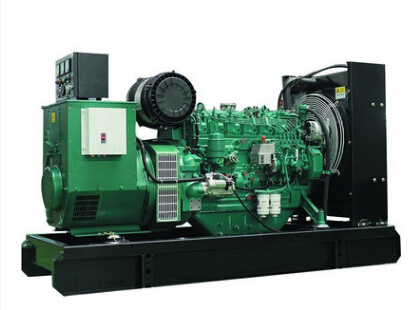 岭口镇上柴200kw大型柴油二手发电机组